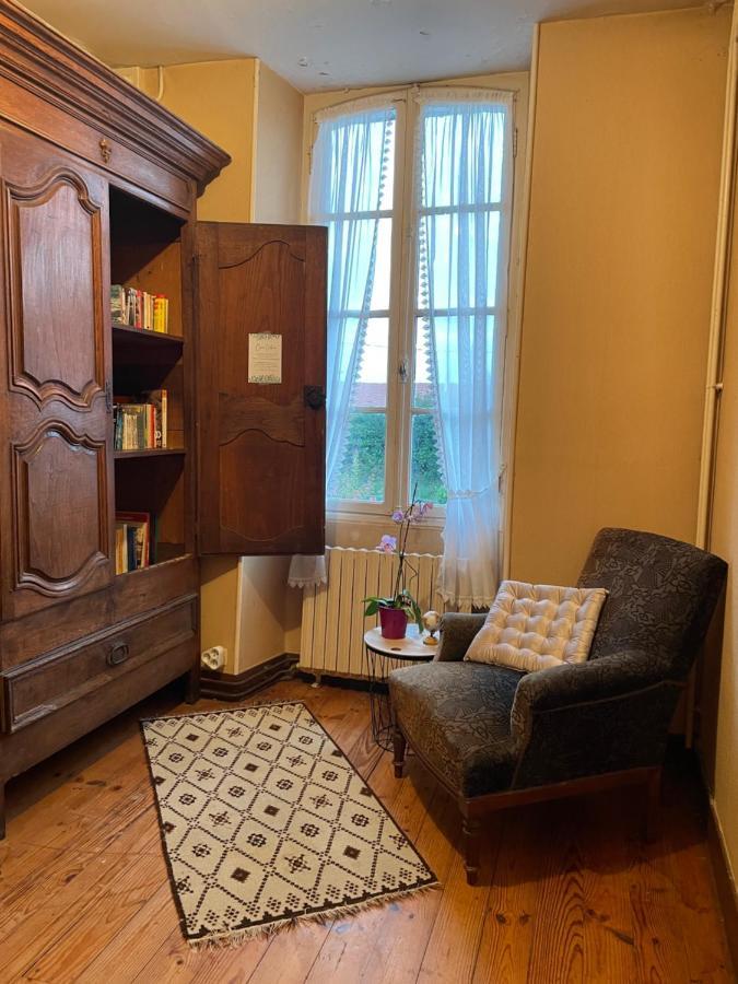 Maison de maître LA ROSERAIE avec parc arboré Bougarber Extérieur photo